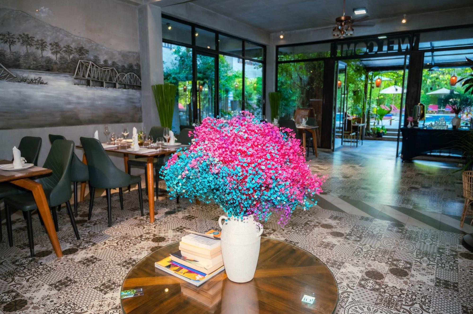 Kampot Sweet Boutique Hotel Exterior photo
